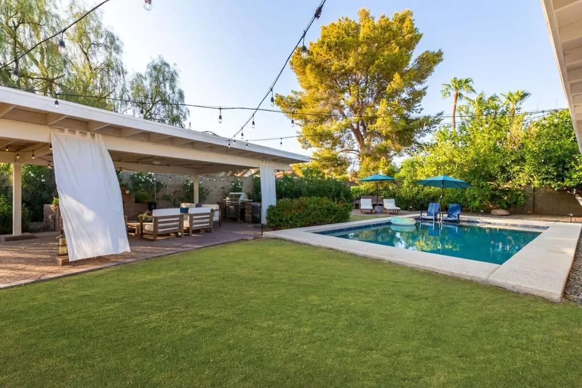 度假居 Larkspur Family Estate With Heated Pool & Gameroom 斯科茨