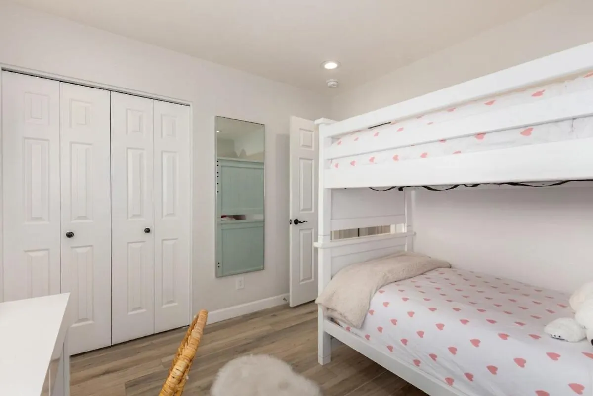 Larkspur Family Estate With Heated Pool & Gameroom 斯科茨