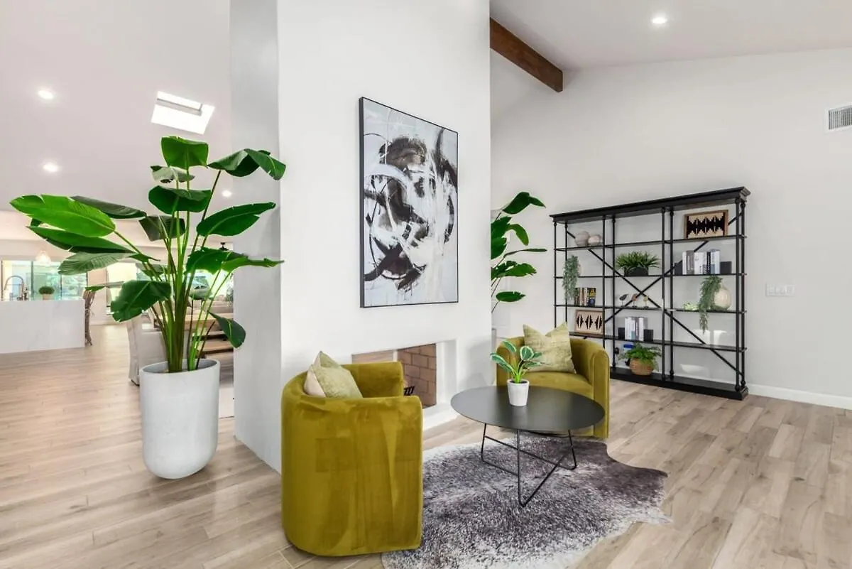 Larkspur Family Estate With Heated Pool & Gameroom 斯科茨 0*,  美国